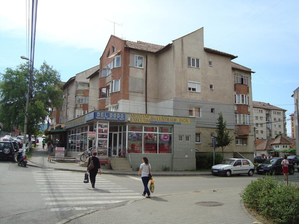 Apartamentul Republicii Alba Iulia Dış mekan fotoğraf